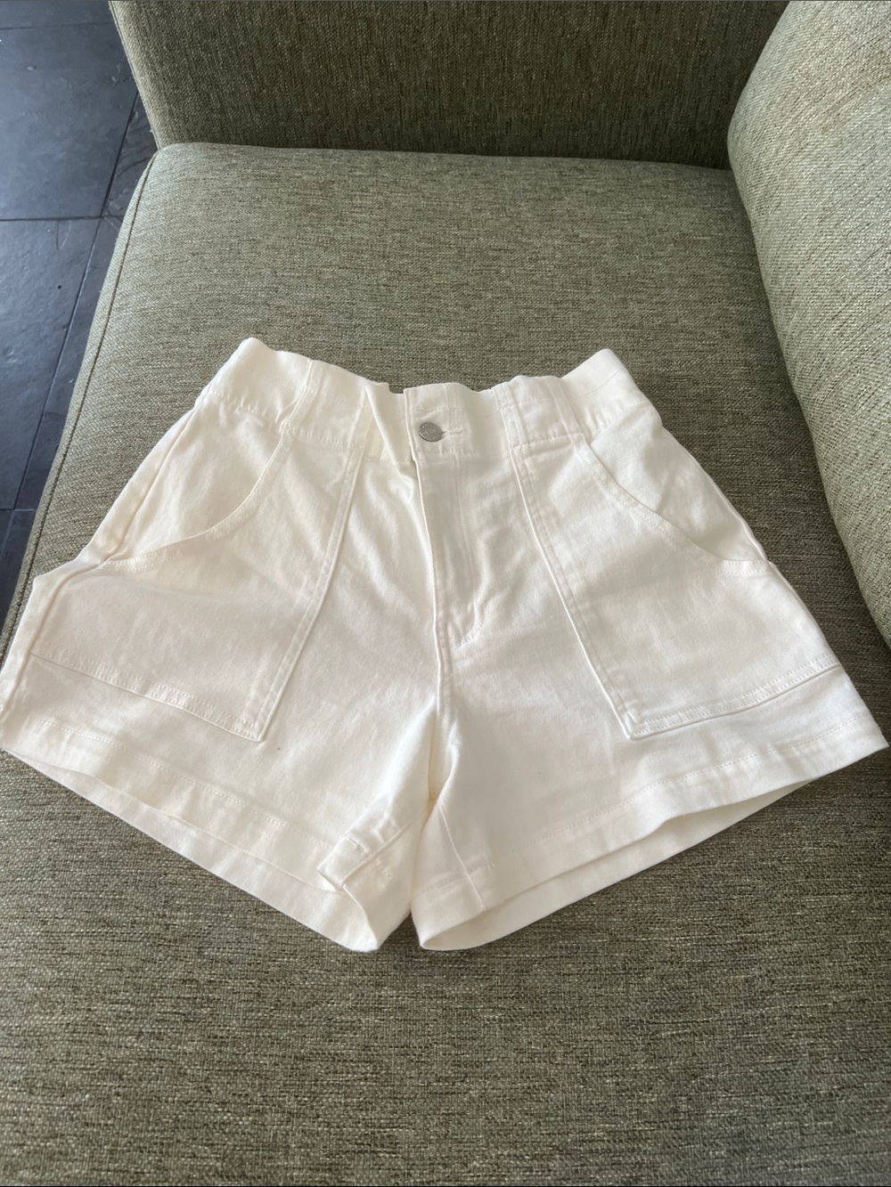 Banana republic High-Rise White Women's Cotton Shorts